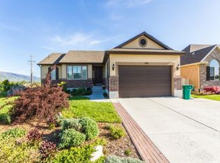 356 E 1800 N, Layton, UT 84041