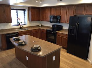 900 S 94th St APT 1095, Chandler, AZ 85224