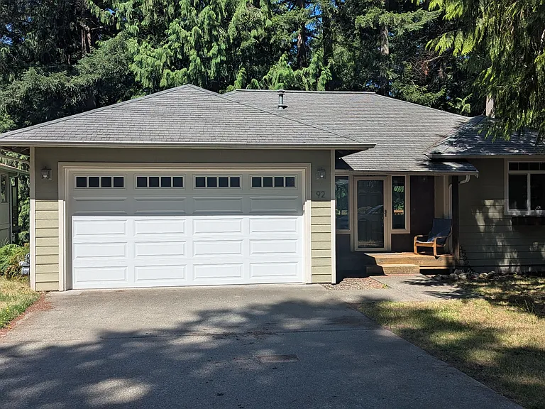 92 Windward Dr — Photo 4