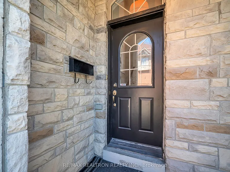 172 Vittorio De Luca Dr — Photo 34