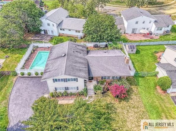 94 Haines Ave, Piscataway, NJ 08854