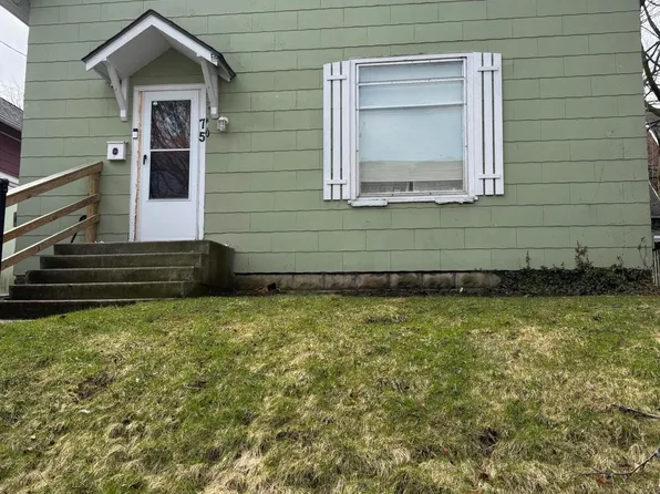 75 Filer St, Manistee, MI 49660