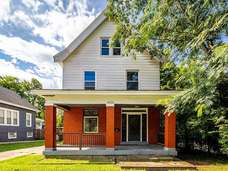 4123 Francis Ave — Photo 1