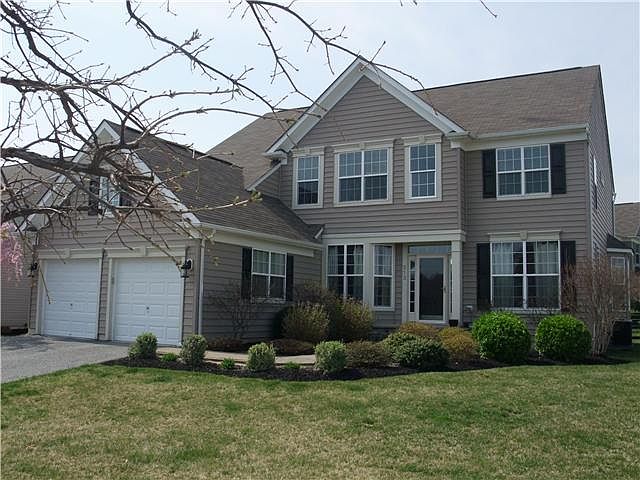1st image of 912 Sweet Hollow Way