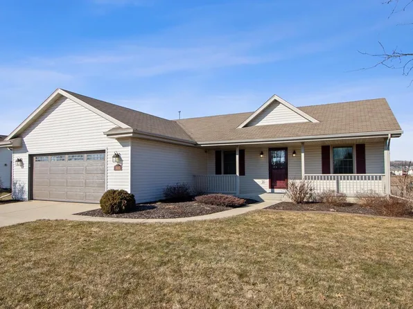 1015 Edgeview Drive, Janesville, WI 53545