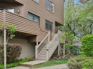 28 Tulip Court 28  in Bldg #3, Nanuet, NY 10954