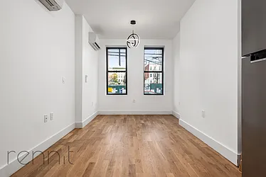 Rented by Rennit Inc.