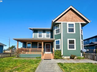 1324 9th Ave, Seaside, OR 97138