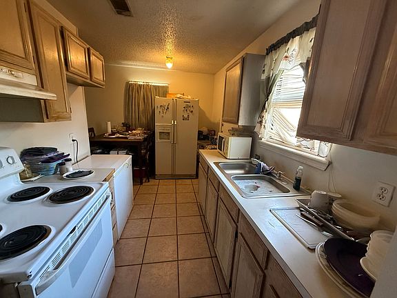 4th image of 6307 20th St