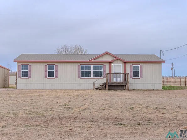 688 S Roosevelt Rd S, Portales, NM 88130