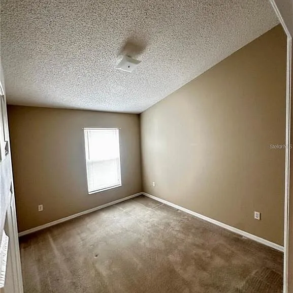 1836 Sandy Creek Ln — Photo 3