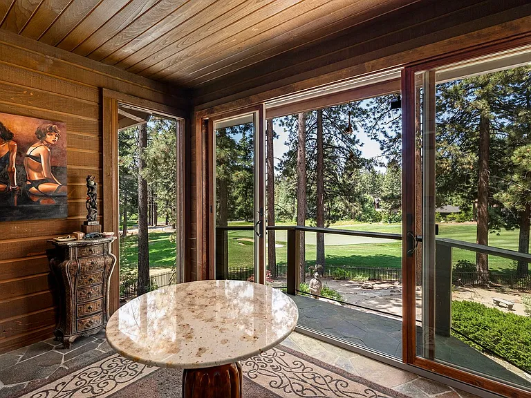345 Country Club Dr — Photo 14