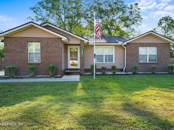 1104 N THOMPSON Street, Starke, FL 32091