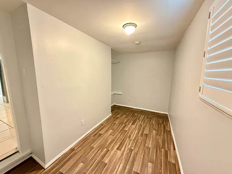 424 S Avenue 56 #424 — Photo 12