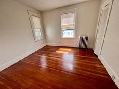 1st image of 10 Greenwood Ave #10