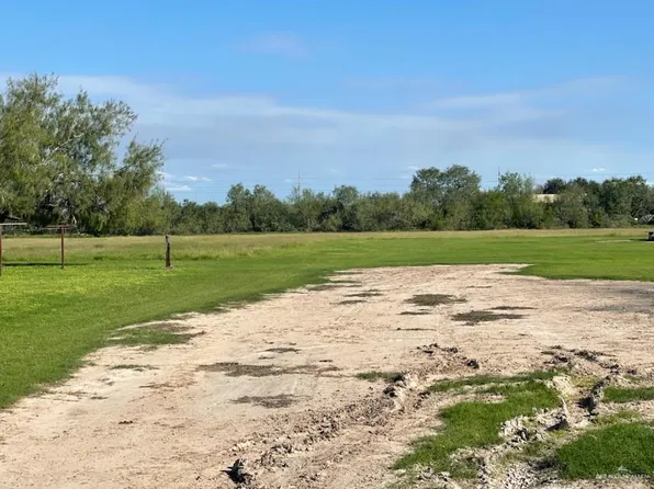 2904 N Monmack Rd, Edinburg, TX 78541