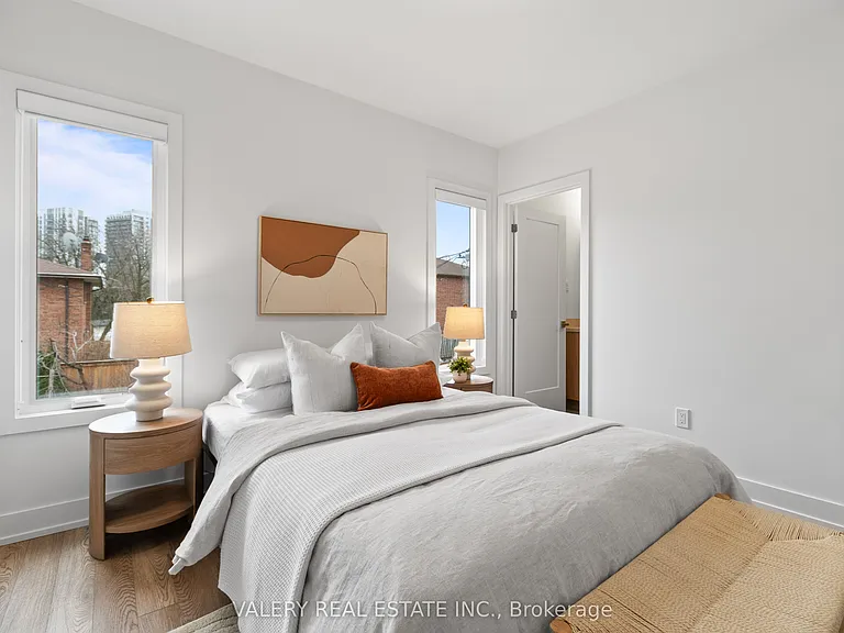 15 Acorn Ave #5 — Photo 13