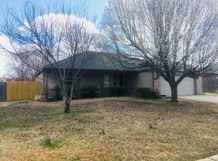503 Robin Hood Ct, Springdale, AR 72764