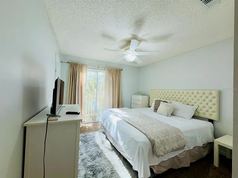 8439 Crystal Cove Loop — Photo 12