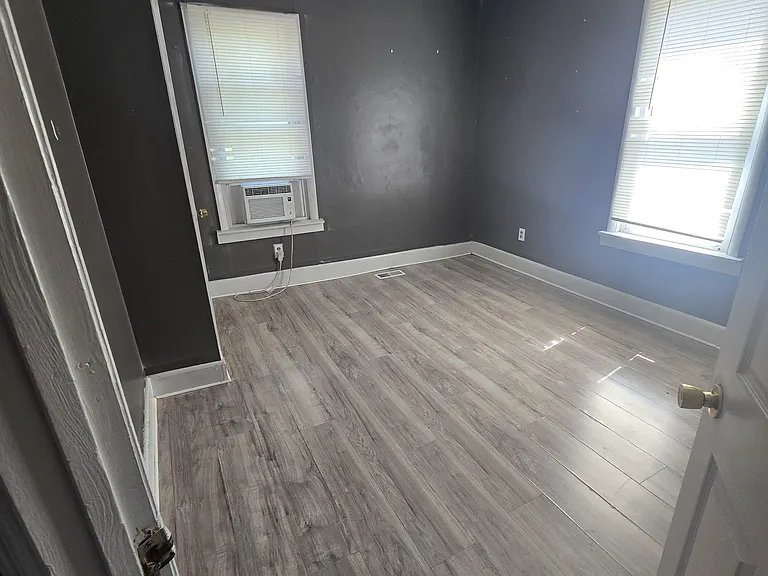 670 Willey St #670 — Photo 12