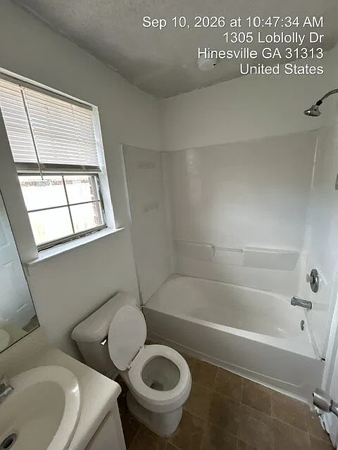 3 bed, 1092 sqft, $1,600 — Photo 3
