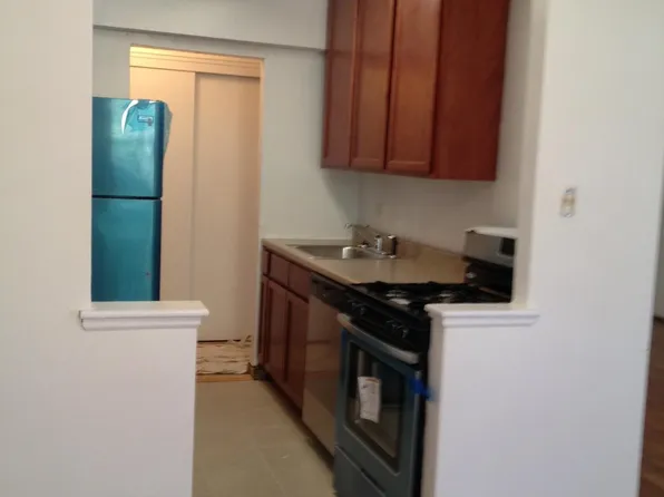 2626 Homecrest Avenue image 1 of 4