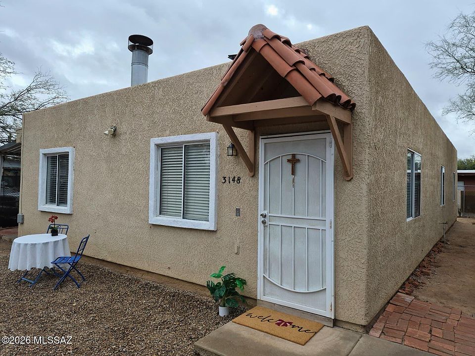 1st image of 3148 E Monte Vista Dr