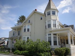 721 Main St, Slatington, PA 18080