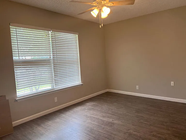 8227 Club Meadow Dr — Photo 13