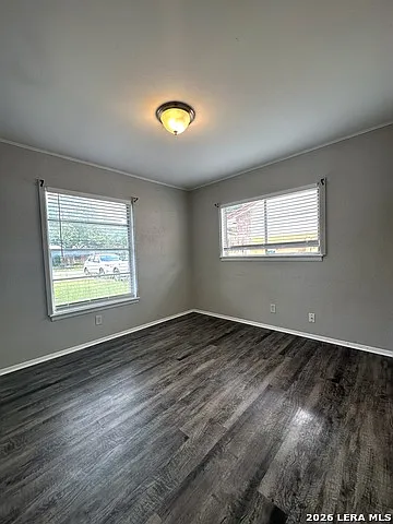 4 bed, 2.0 bath, 1144 sqft, $1,750 — Photo 2