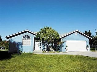 215 Edith St, Burbank, WA 99323