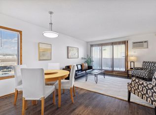 2425 E Franklin Ave APT 204, Minneapolis, MN 55406