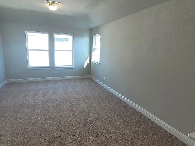 120 Free Stone Dr — Photo 16