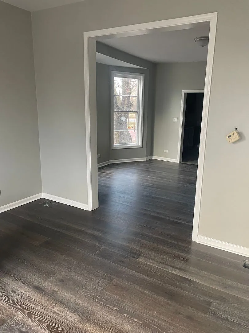 7652 S Dante Ave — Photo 3