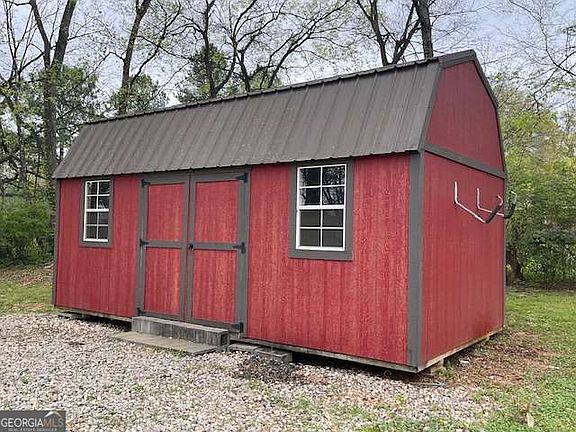 4th image of 705 Rowland Springs Rd