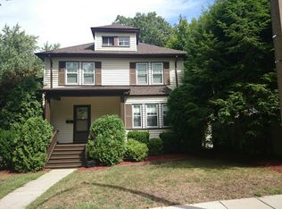 135 Greaton Rd, West Roxbury, MA 02132