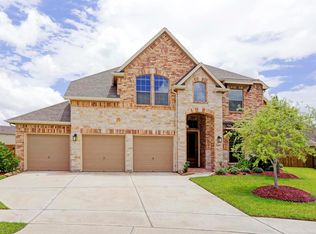 2407 Harbor Pass Dr, Pearland, TX 77584