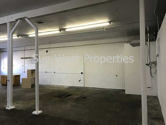 5th image of 1822 E Mojave St