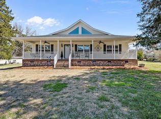 35 Hummingbird Ln, Henderson, NC 27537