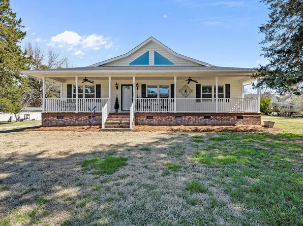 35 Hummingbird Ln, Henderson, NC 27537