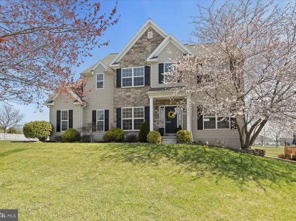 3998 Cranberry St, Manheim, PA 17545