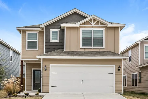 1218 Kings Pl Photo 1