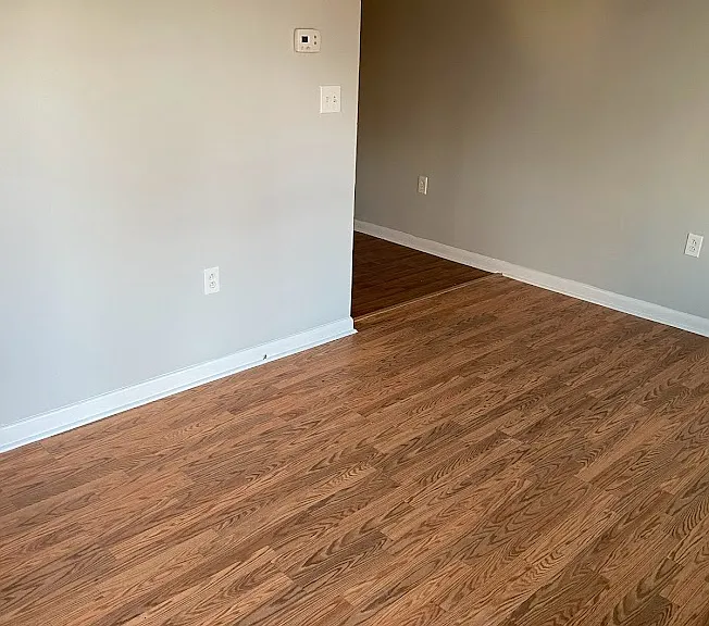 1201 Division St #2 — Photo 3