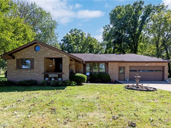 5257 Dover Rd, Apple Creek, OH 44606