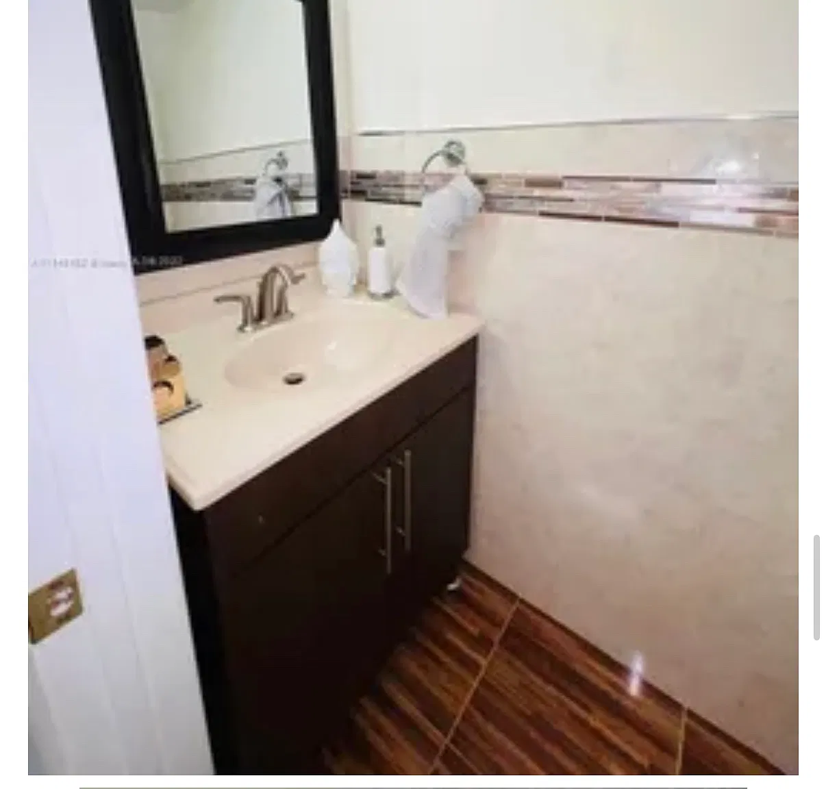 2 bed, 2.5 bath, 962 sqft, $2,500 — Photo 4