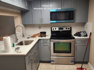 11750 SW 18th St APT 403-1, Miami, FL 33175