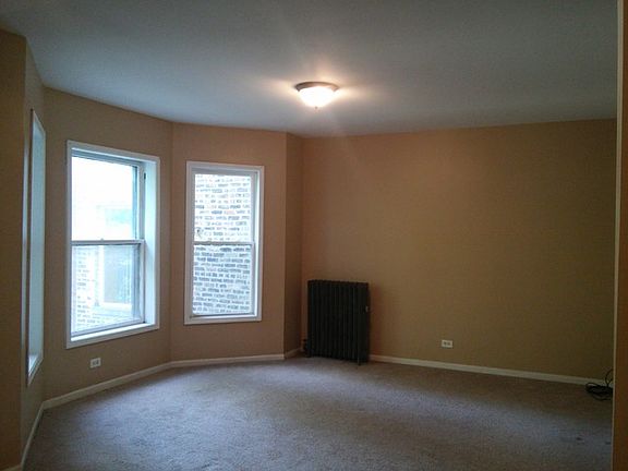 2nd image of 6128 S Greenwood Ave #2