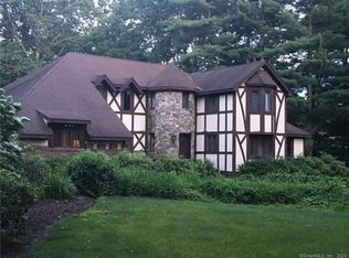 21 Alexandra Ln, Avon, CT 06001