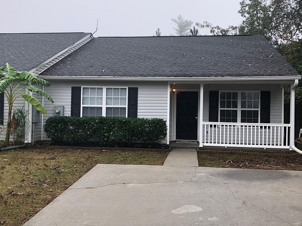 1st image of 129 King Edward Way