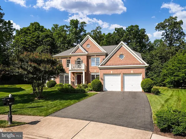 7301 Laurel Creek Ct, Springfield, VA 22150